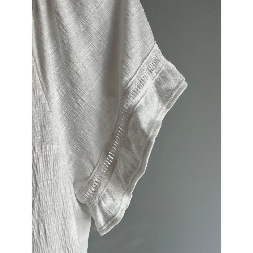 Max Studio White Short-Sleeve Ruffle Blouse - Picture 4 of 6